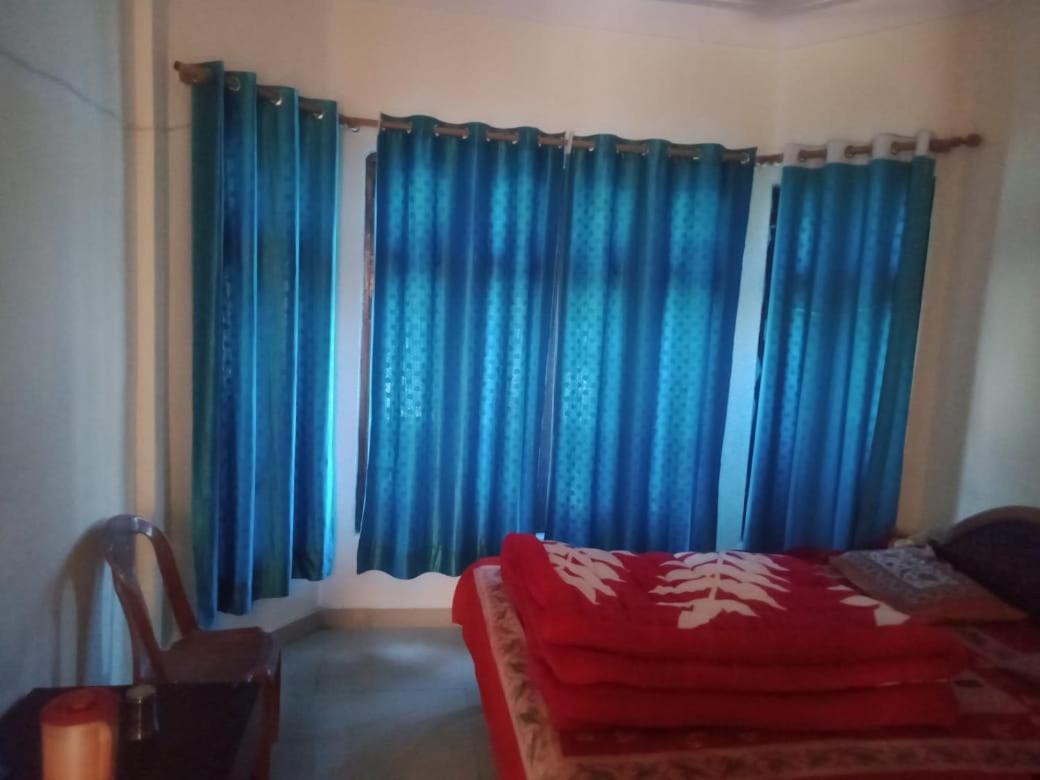 Vamoose Srishty Choice Apartment Rudraprayag Bagian luar foto